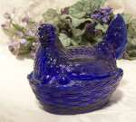 Blue Hen on Nest Glass Candy/Cookie Jar Blue Hen on Nest Glass Candy/Cookie Jar