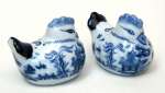 Blue Willow Style Blue & White Chicken Salt & Pepper Shakers Blue Willow Style Blue & White Chicken Salt & Pepper Shakers