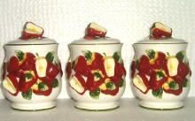 Cut Apple 3 Ceramic Storage Jars /Kitchen Canisters Cut Apple 3 Ceramic Storage Jars /Kitchen Canisters